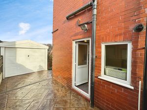 Photo 11- click for photo gallery